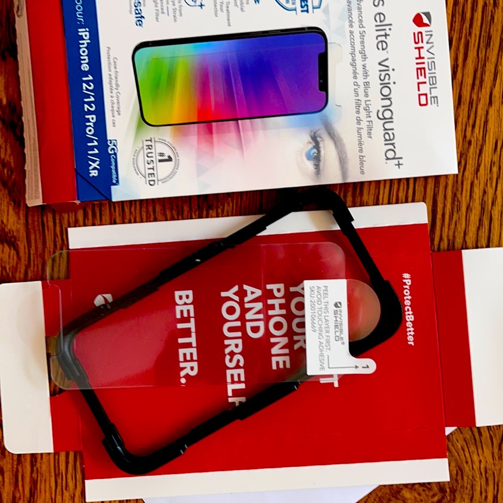 Zag Shield Glass Elite Visionguard+ iPhone 12